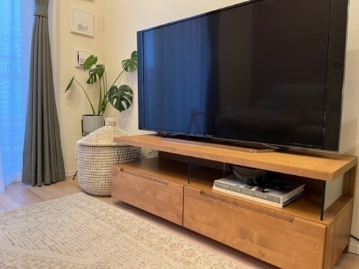 unico テレビボード　売ります
