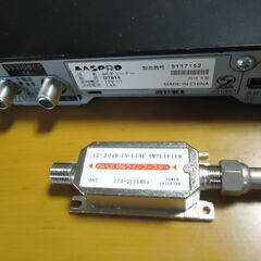 ４Ｋチューナー　ＤＴ８１４　マスプロ電工　動作確認済み　ＡＣ電源アダプタ　リモコン付き　☆　ブースター、アンテナケーブルおまけの画像