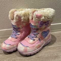 【美品】キッズ　スノーシューズ　18cm