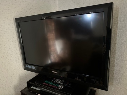 TOSHIBA 32A1 32型　液晶テレビ