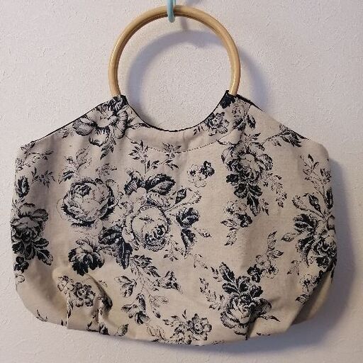ハンドメイド　リングトートバッグ　花柄