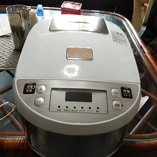 早い物勝ち！5五合炊き。24年式です。ほぼ、新品で～すよ。