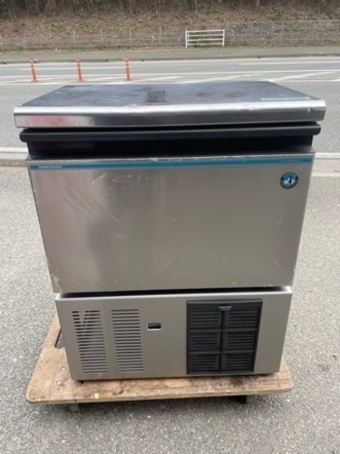 ■17中古品 ホシザキキューブアイスメーカー 製氷機 IM-45M-1 2016年 45L 630ｘ450ｘ800ｍｍ 動作問題なし■