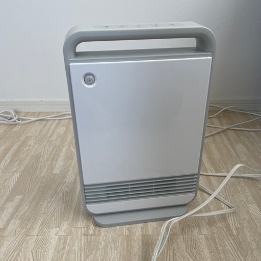 セラミックヒーター　季節、空調家電 ファンヒーター