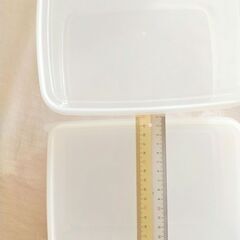 タッパー　３つの画像