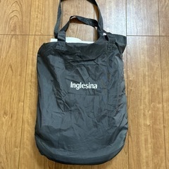 Inglesina テーブルチェアの画像