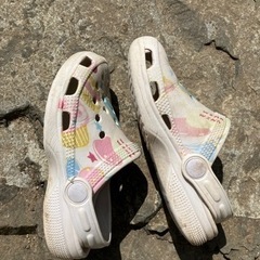 クロックス風　サンダル　白　16センチ　女の子　風船の画像