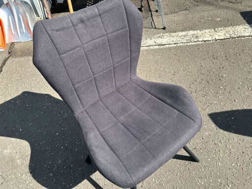 苫小牧発 ４脚セット販売 モダン風ダイニングチェア スチールフット グレー まとめて リビング ラウンジ used