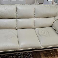 美品!!! ニトリ 3人用 レザーソファ (ロゾKD BE) 1...