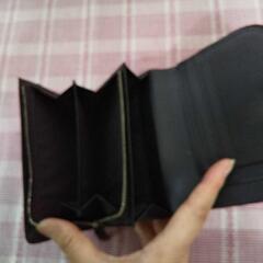 値下げ　コムサデモード革製財布　ブラックの画像