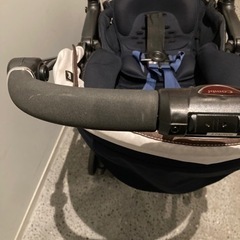 combiベビーカー スゴカル レインカバー付の画像