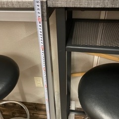 カウンターテーブルの画像