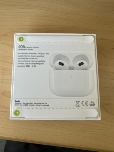 明日まで新品未開封AirPods MagSafe第3世代　