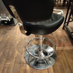 カウンターチェアの画像