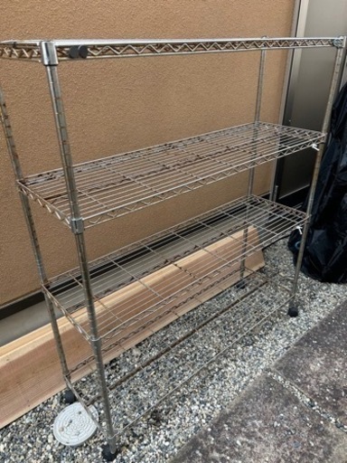 メタルラック