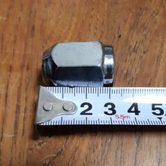 アルミホイールナット　セレナ(c26)の画像