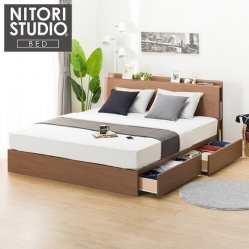 クイーンベッドフレーム