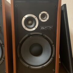 管K-51 【愛知県一宮市から】【平日のお渡しできます！】美品 名機 密閉方式 victor ビクター js-750 38㎝ 3Way 大型スピーカー ウーファー搭載 ペア 音出し動作確認済 日本製 木枠 アンティーク コレクター オーディオの画像