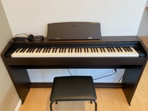 電子ピアノ