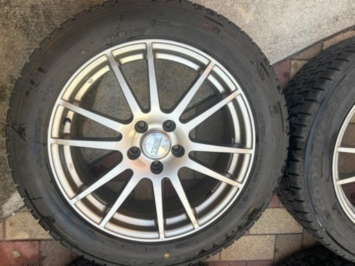 225 55 18 スタッドレス　４本セット