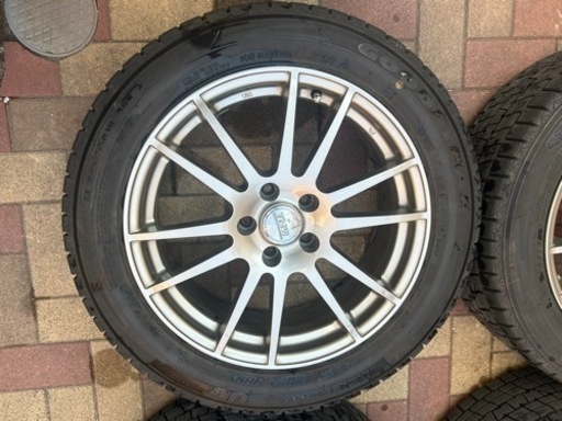 225 55 18 スタッドレス　４本セット