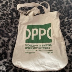 バッグ差し上げます。