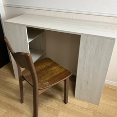 ニトリ【Nクリック】ボックス デスクの画像