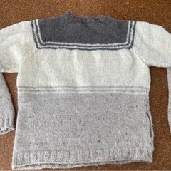 お洒落な手編みセーター④ /ウール ポケット付きの画像