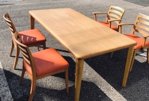 おしゃれな高級ダイニングテーブル&チェアセットを