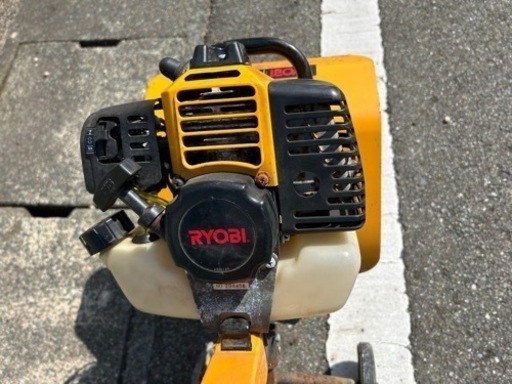 中古 リョービ 32.6cc小型耕運機 RCV-330 家庭菜園 混合エンジン 新でん