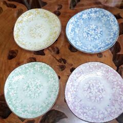 🍓 天皇陛下菊の御紋／カップ内部入り／ソーサー ／🧐希少品                の画像