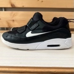 処分セール🍀NIKE19センチの画像