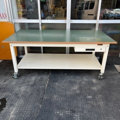 d0307615サカエ 作業台 CS-1890FT 幅1800×奥行 900×高さ730mm 作業テーブル・ワークテーブル 鍵有り 引取り歓迎 宮城県 現状品 中古品