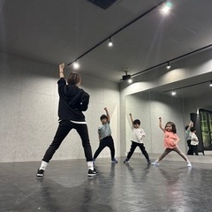 フィットネストレーナー、ダンス講師、サッカーコーチ募集！の画像