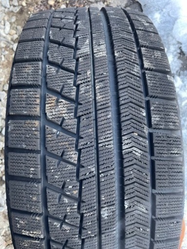 225/50R18 ブリヂストン　スタッドレス