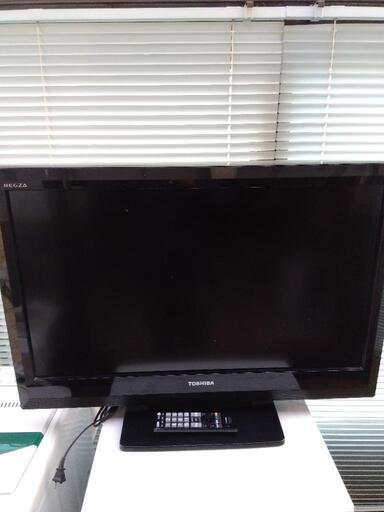 液晶テレビ TOSHIBA 32インチ 2010年 中古品