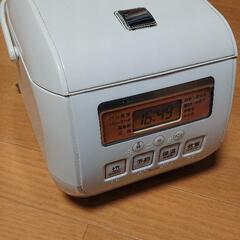 TOSHIBA  炊飯器