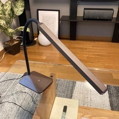 ニトリ　卓上照明の画像