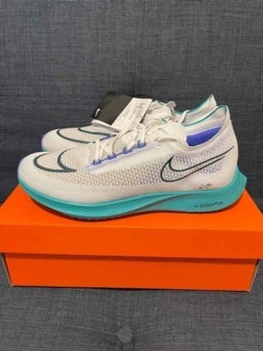 【新品・未使用】ナイキ ズームX ストリークフライ 27.0cm【箱あり】
