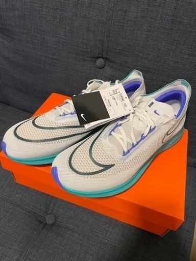 【新品・未使用】ナイキ ズームX ストリークフライ 27.0cm【箱あり】