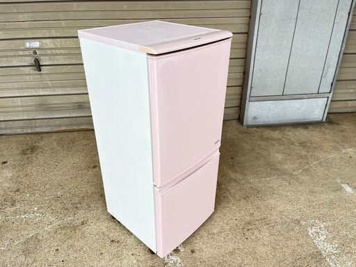 【格安】薄ピンクの2ドア冷蔵庫 137L シャープ SJ-C14B-P 2015年製 中古動作品 クリーニング済み
