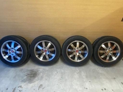 お話中　ハイエース　タイヤホイール4本セット