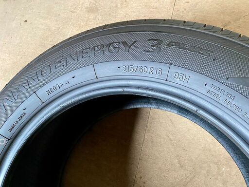 TOYO TIRES NANOENERGY 3PULAS 215/60R16 95H 中古タイヤ× 4本セット