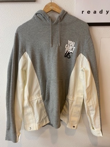 NIKE✖️ sacaiコラボフーディー