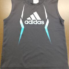 adidas タンクトップ 140cm