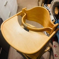 《商談中》大和屋　yamatoya アッフルチェア　affel 無垢　ベビーチェア　キッズチェア　ダイニングチェア　子供　ナチュラル　ハイチェア　検　ガード付き　テーブル付き　すくすくスリムチェアプラス　プラス　スリムプラス　STOKKE　ストッケ　トリップトラップ　ナチュラル　ブナ材　ハイチェア　すくすくチェア　すくすくスリムチェアの画像