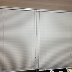 家具 カーテン、ブラインド