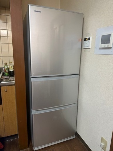 東芝製330L冷蔵庫