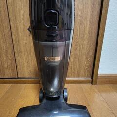 【お取引中】スティッククリーナー　掃除機　2020年製の画像