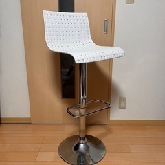 【急募】取りに来れる方2000円引き！2つ ハイチェアー カウン...